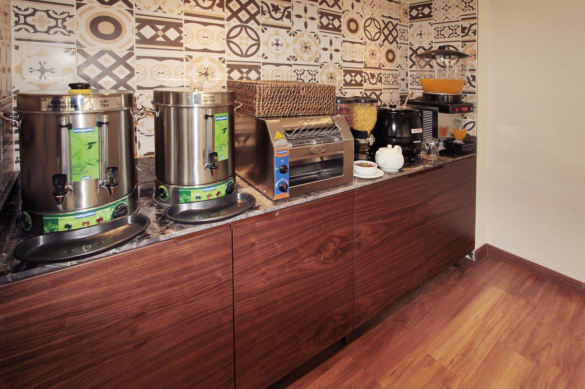 Pisa Hotel 3*
