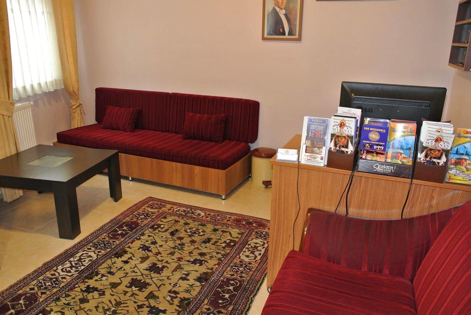 Oda ve Kahvaltı Emirhan Hotel, Sultanahmet 3*