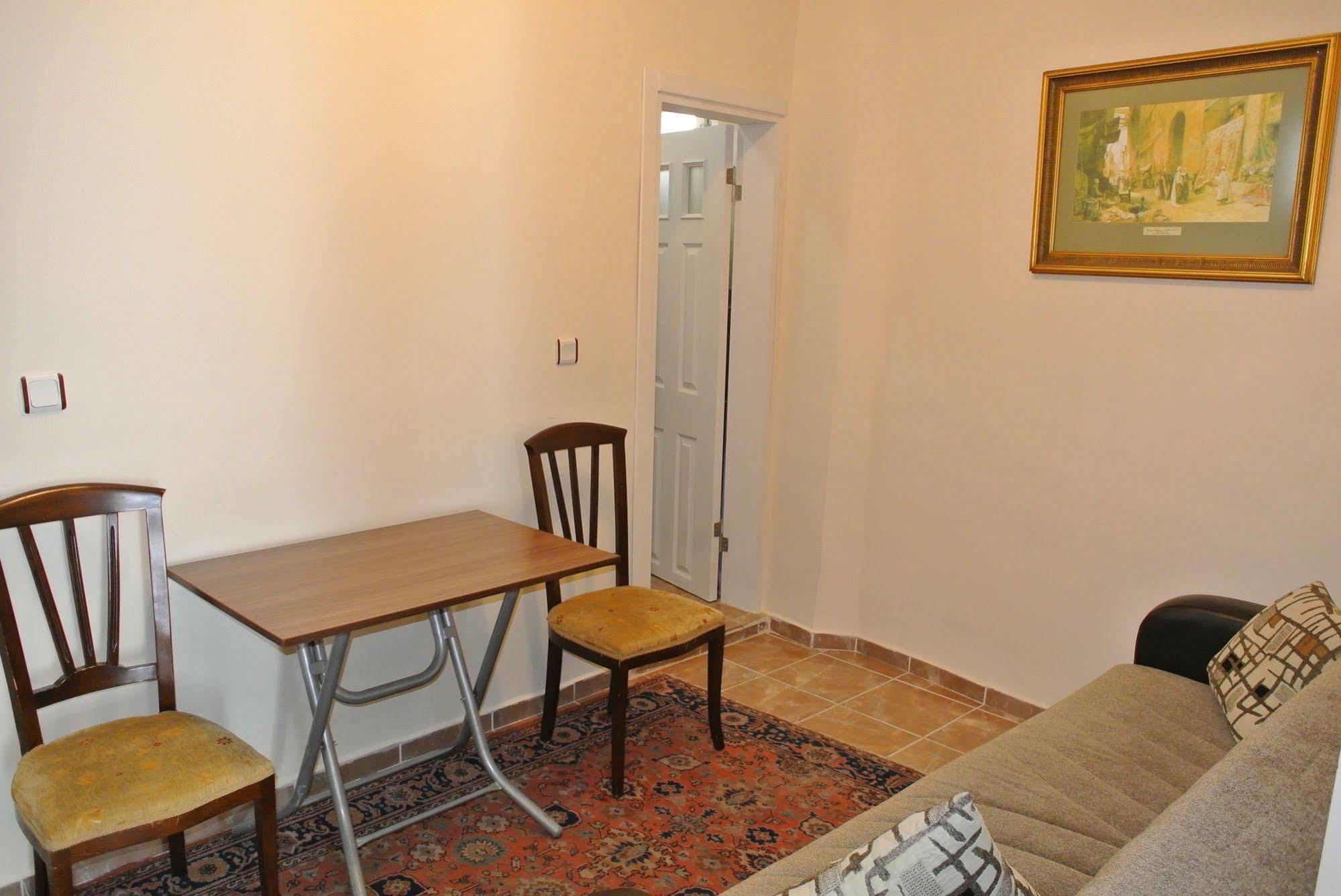 Oda ve Kahvaltı Emirhan Hotel, Sultanahmet İstanbul