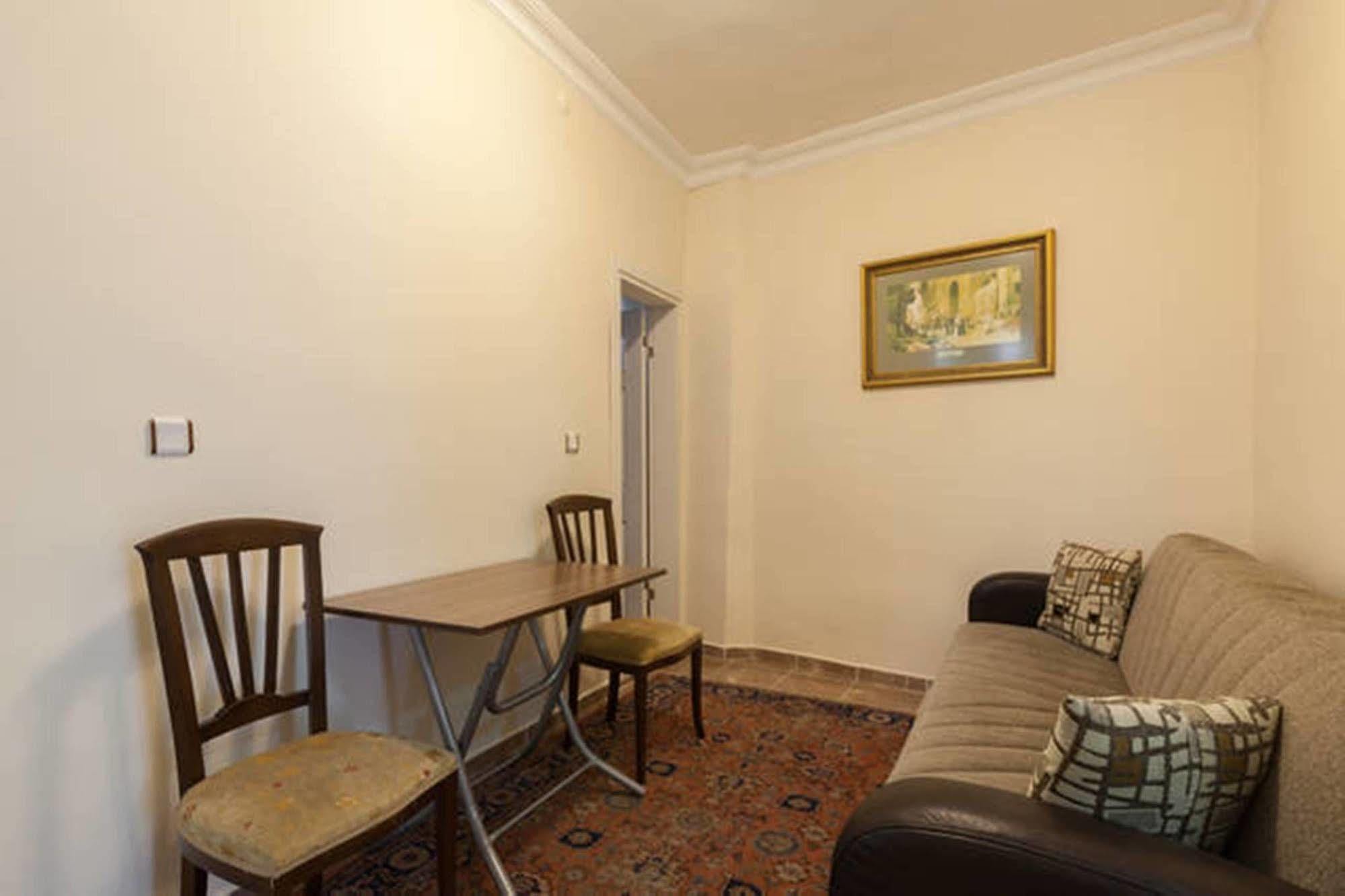 Oda ve Kahvaltı Emirhan Hotel, Sultanahmet 3*