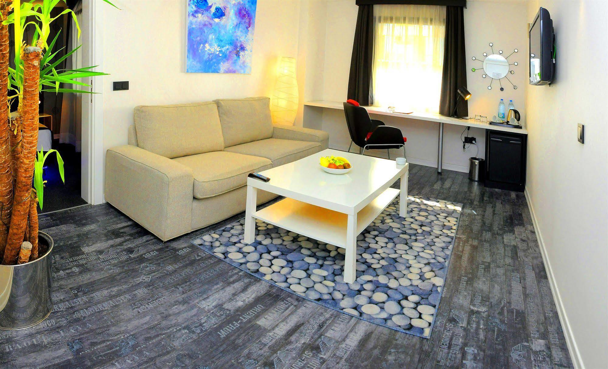 Tempo Caglayan Istanbul
