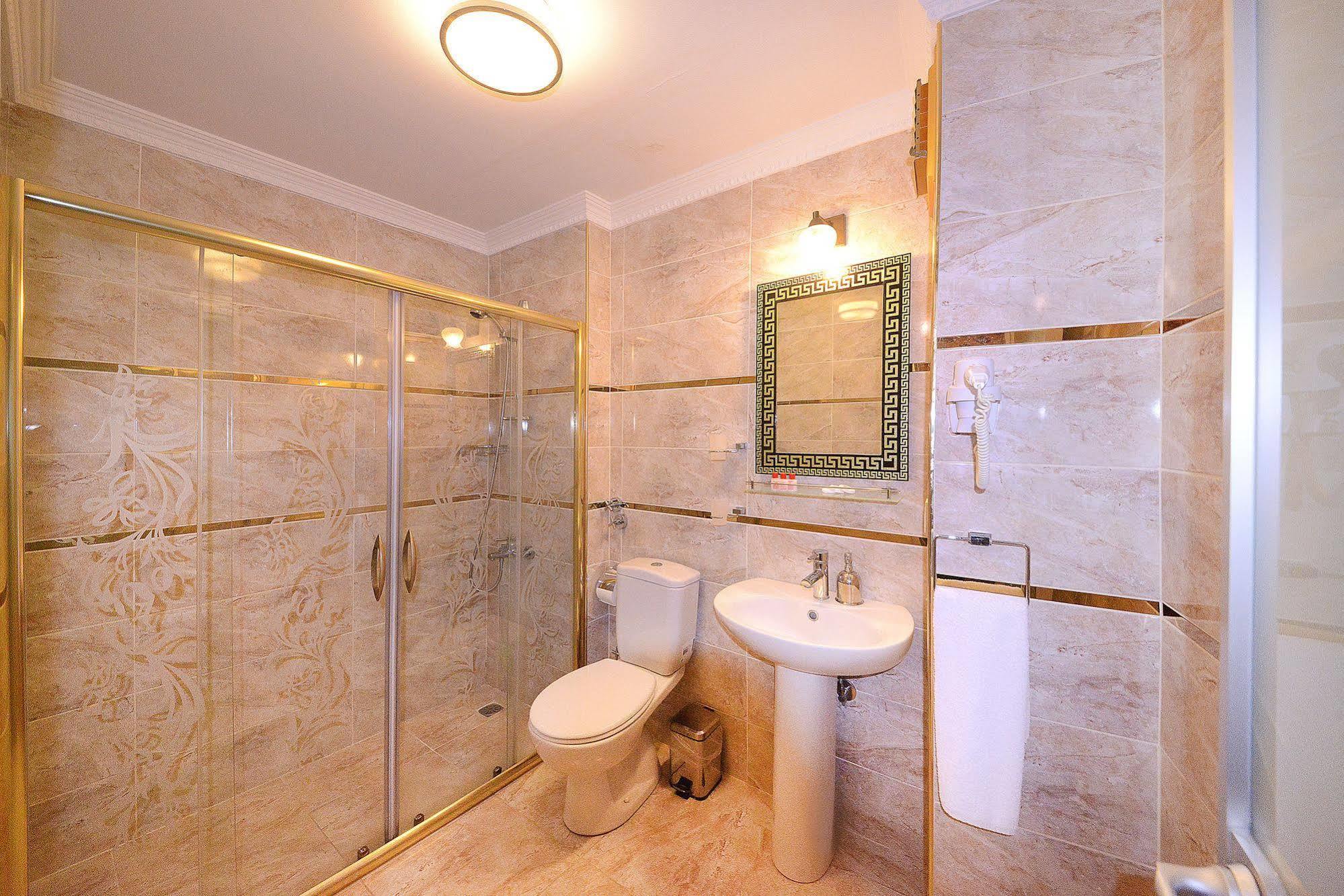 Grand Umit 2* Istanbul