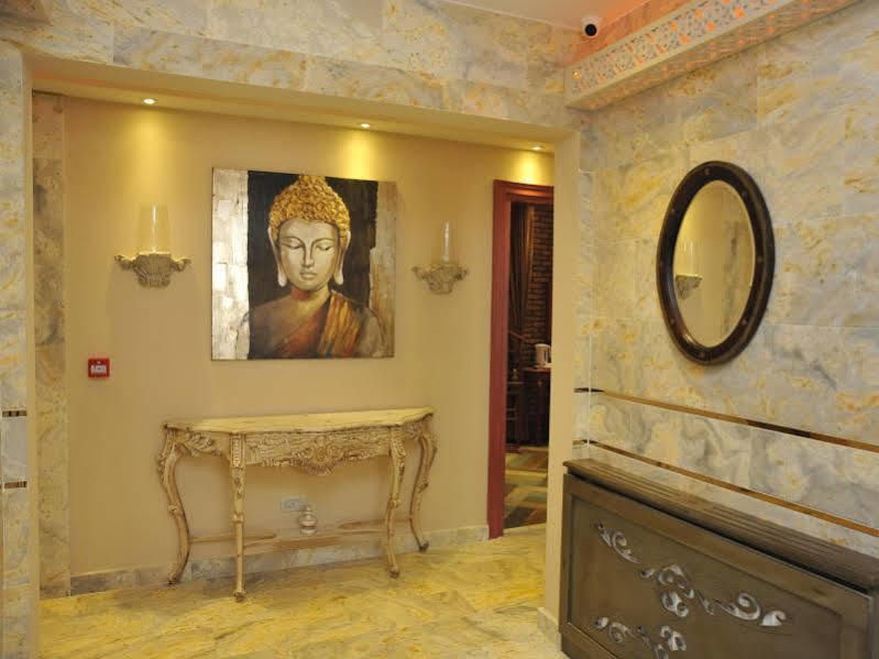 Hotel Ayna 4*