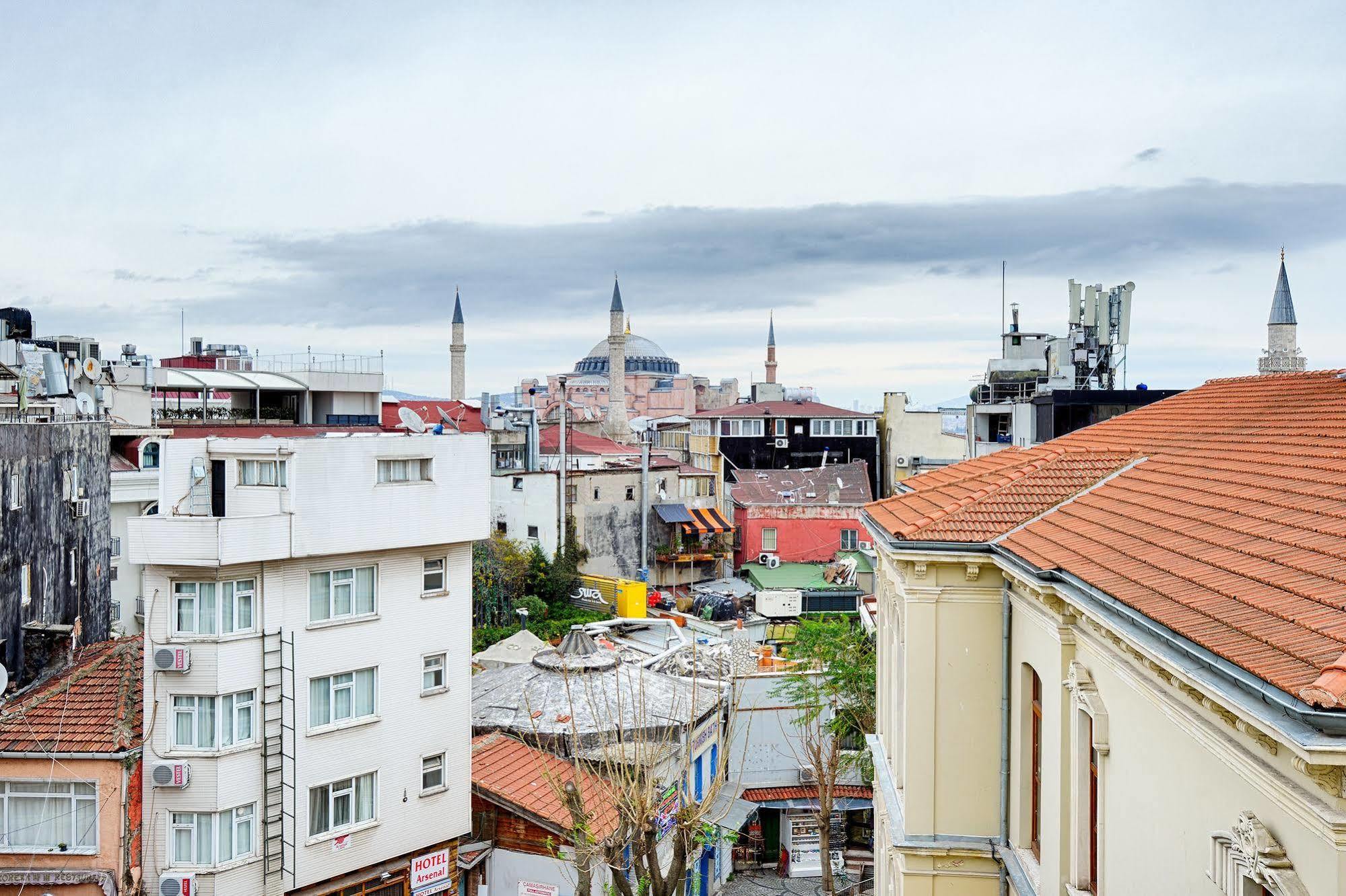 Akdeniz Otel İstanbul