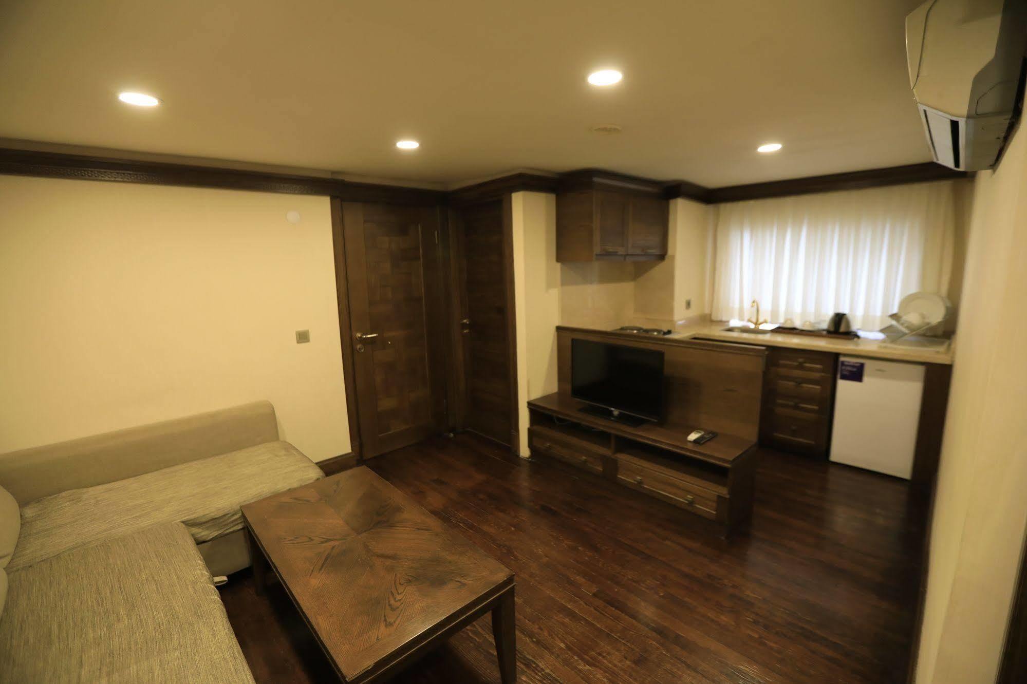 Apart Otel Kumluk İstanbul