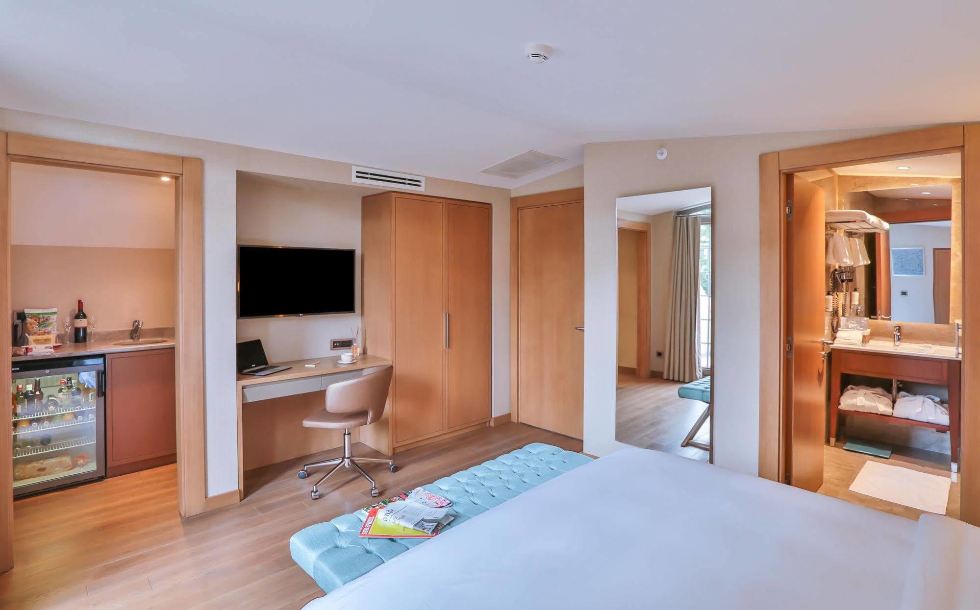 Ada Nisantasi Hotel