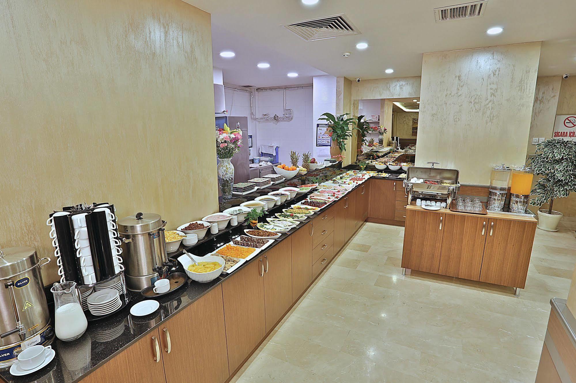 Corner Laleli Hotel