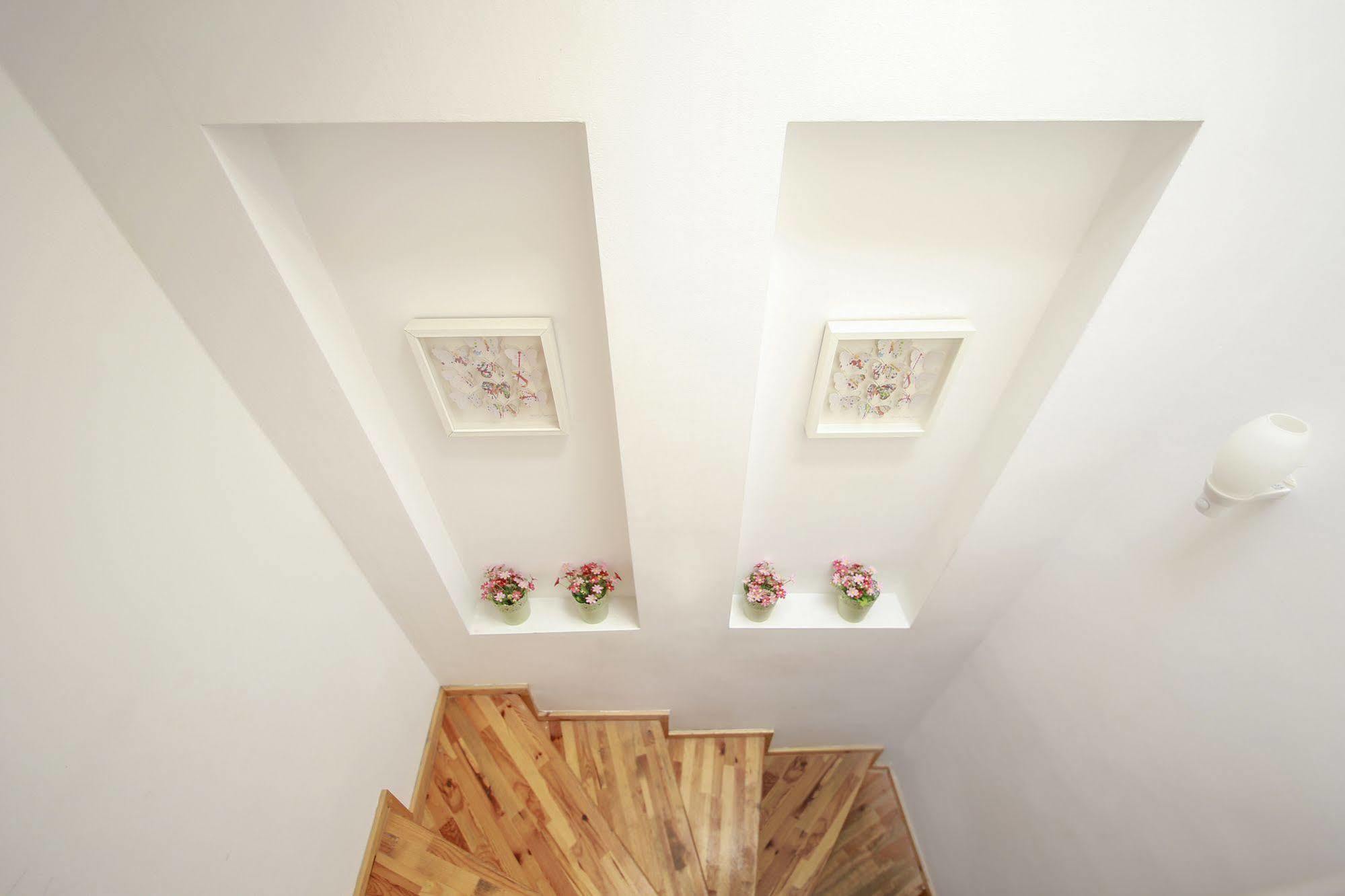 Hotel Lale Ortakoey 3*