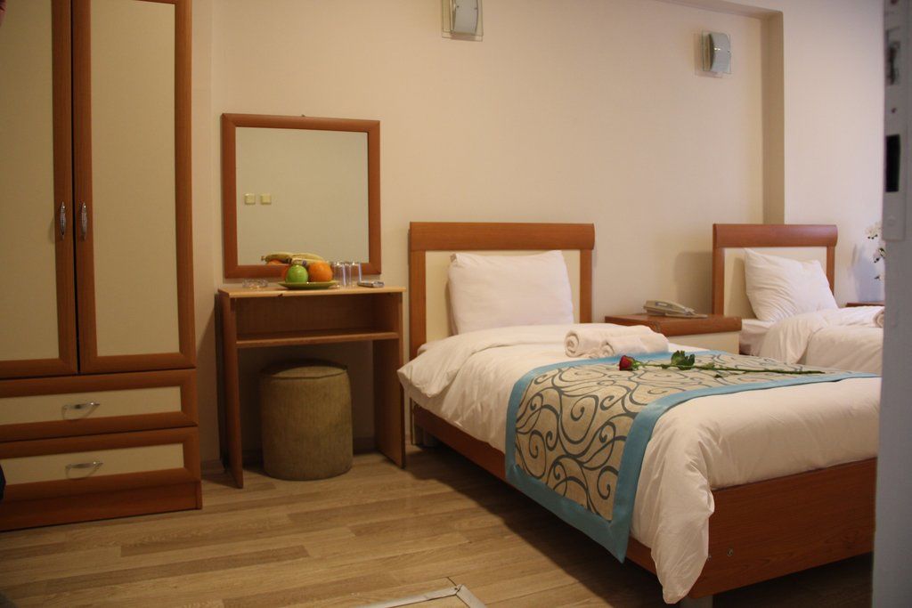 Hotel Sim Old 3*