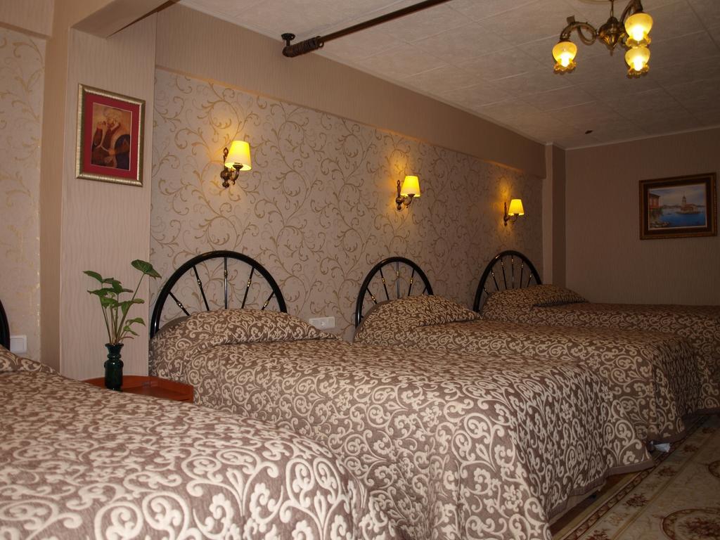 Nezih Hotel
