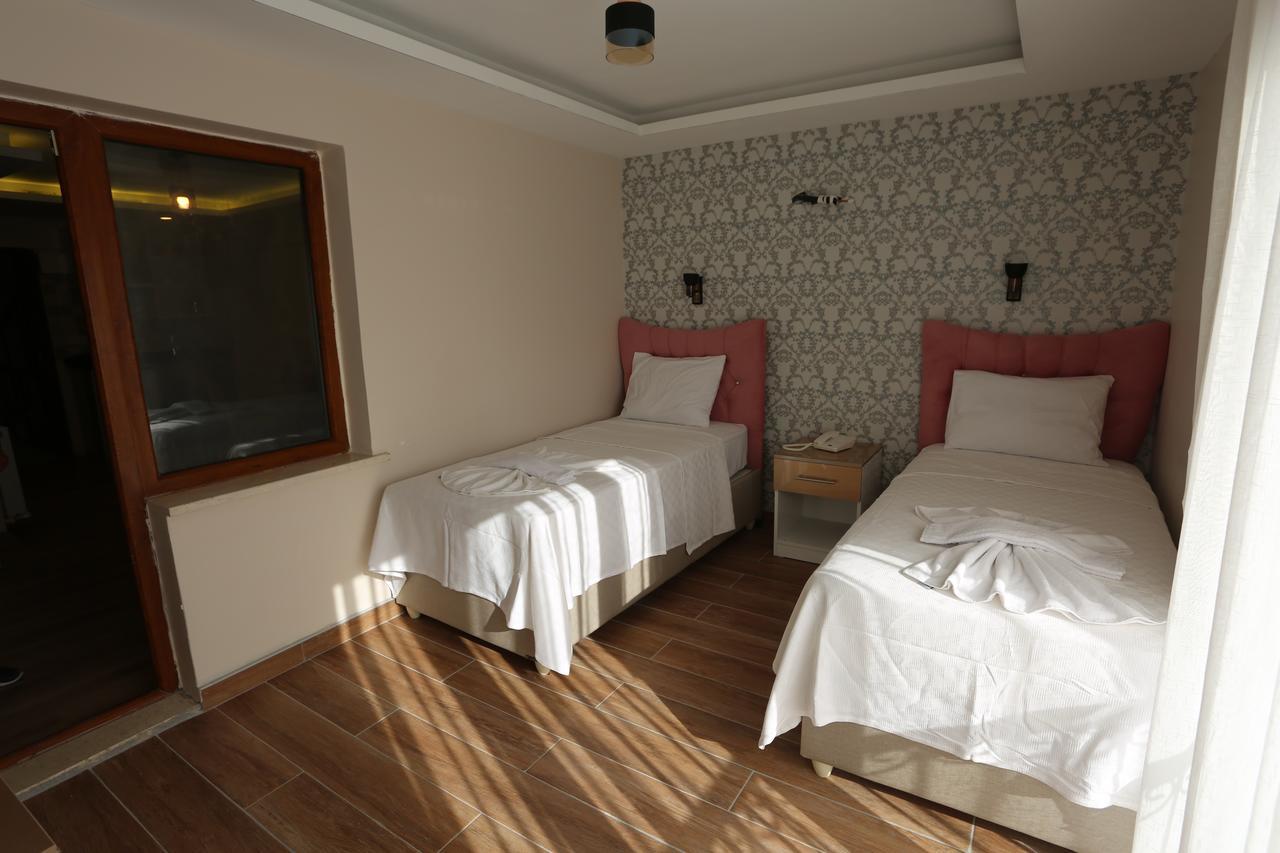 Hotel T-square 2*