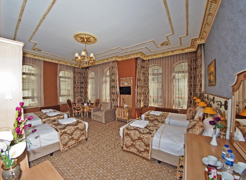 Sirkeci Gar 3*