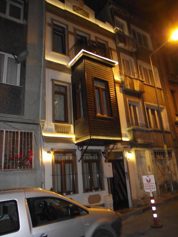 Aparthotel Taksim Elmadag 2*
