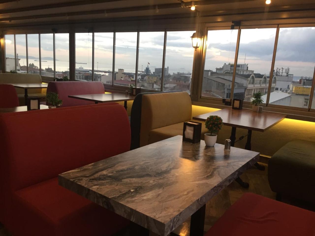 Marina Hotel