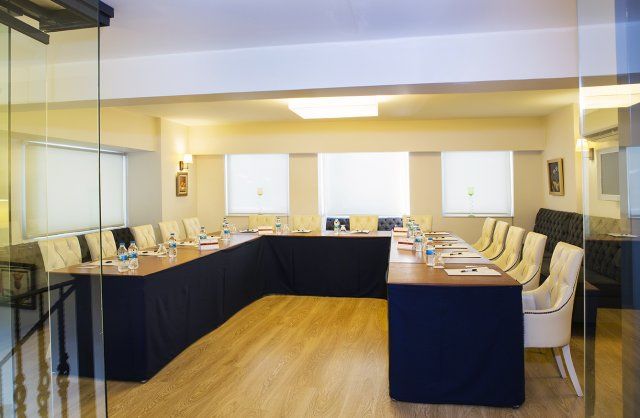 Taximtown Hotel 4*