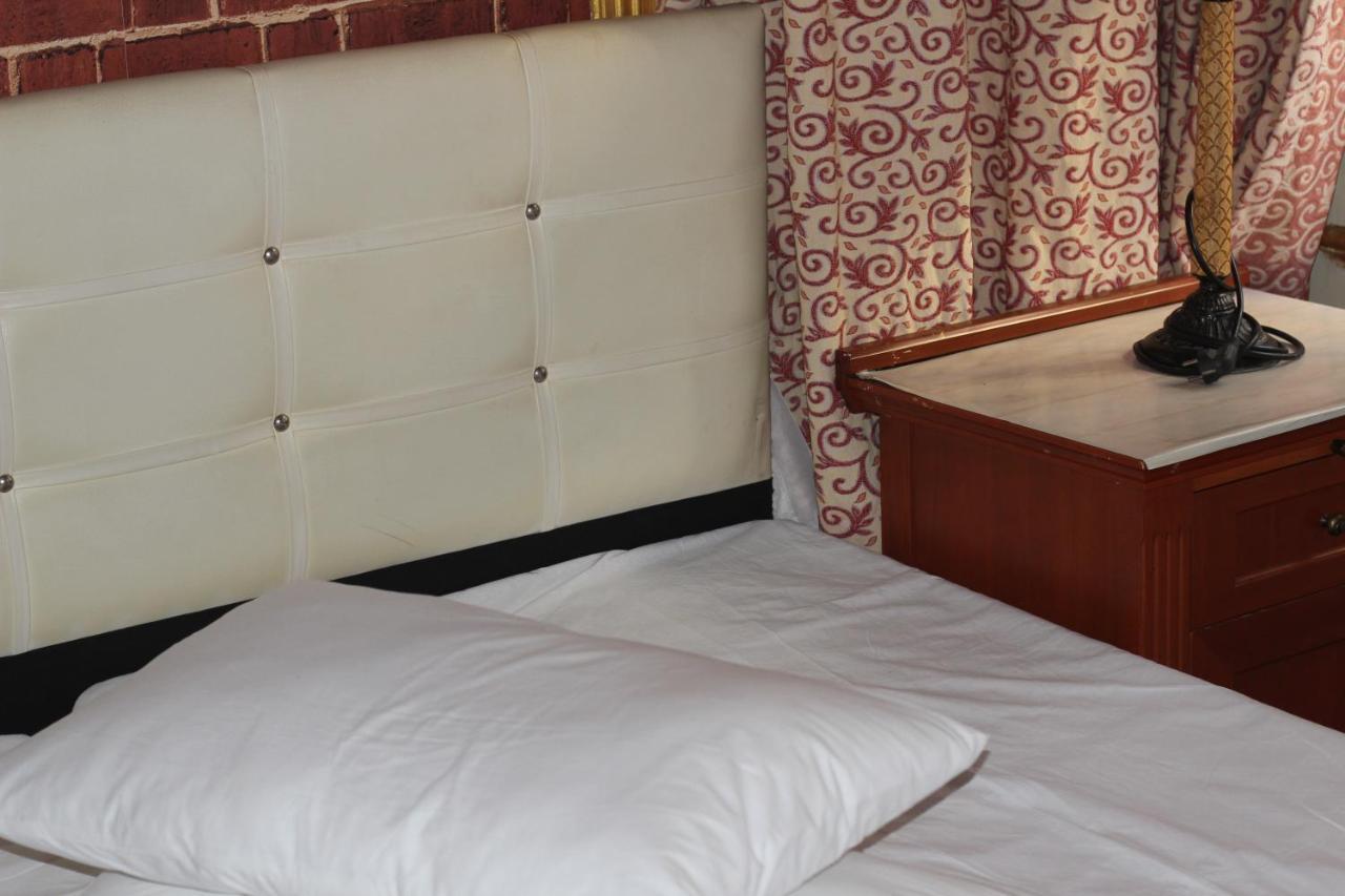 Mila Boutique 3*