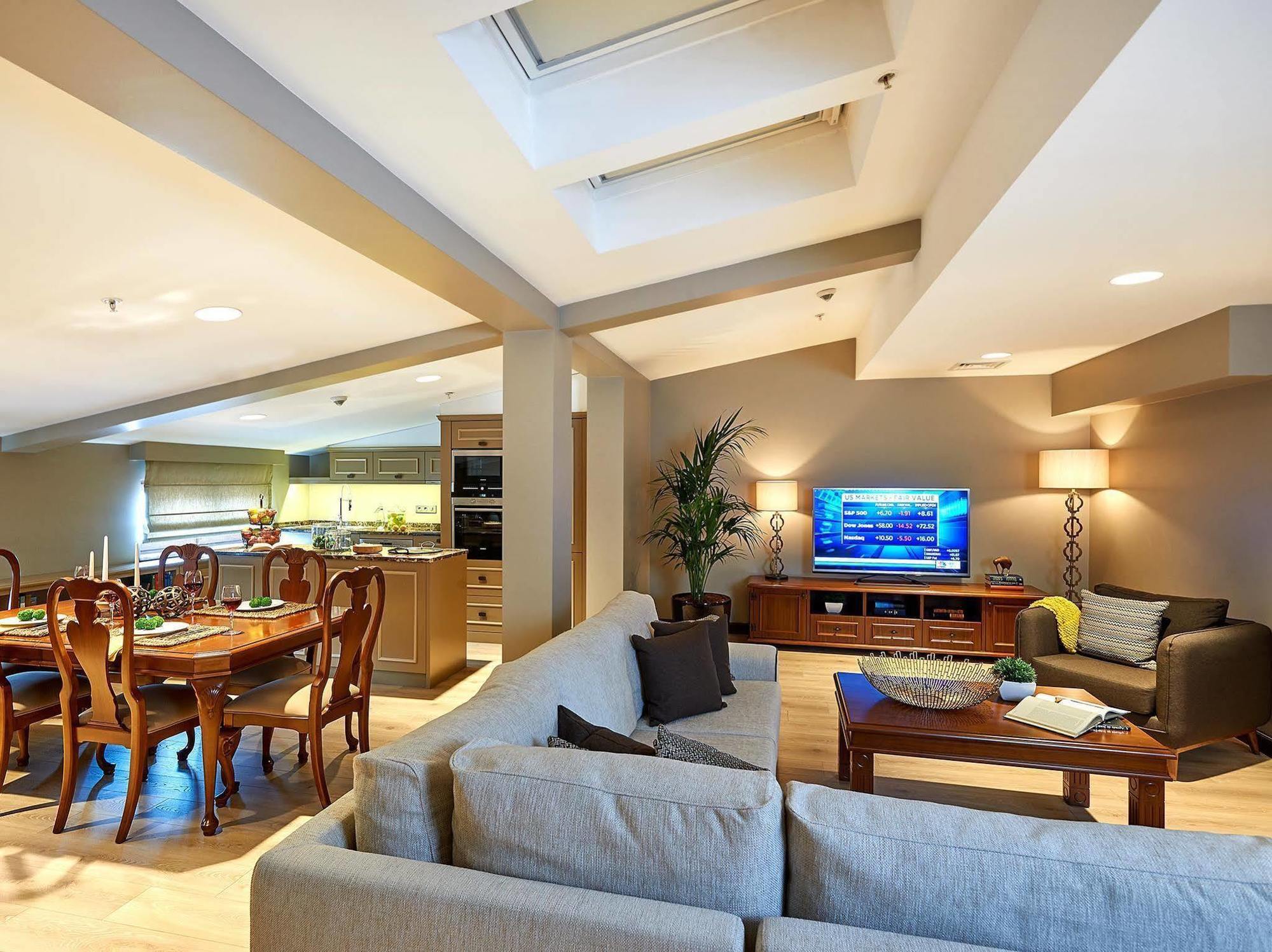 Renata Boutique Sisli Istanbul
