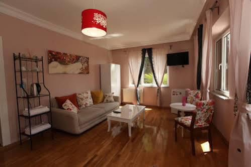 Oda ve Kahvaltı Yesim Suites 3*
