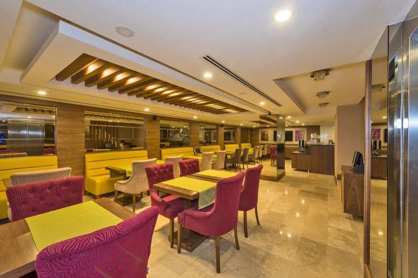 Otel Darkmen 3*