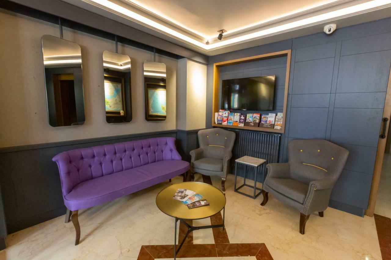 Seraglio & Hotel 3*