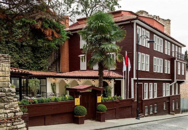 Ishakpasa Konagi Istanbul