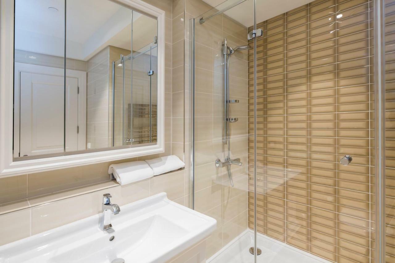 Ist Flats Serviced Apartments-emaar Sq