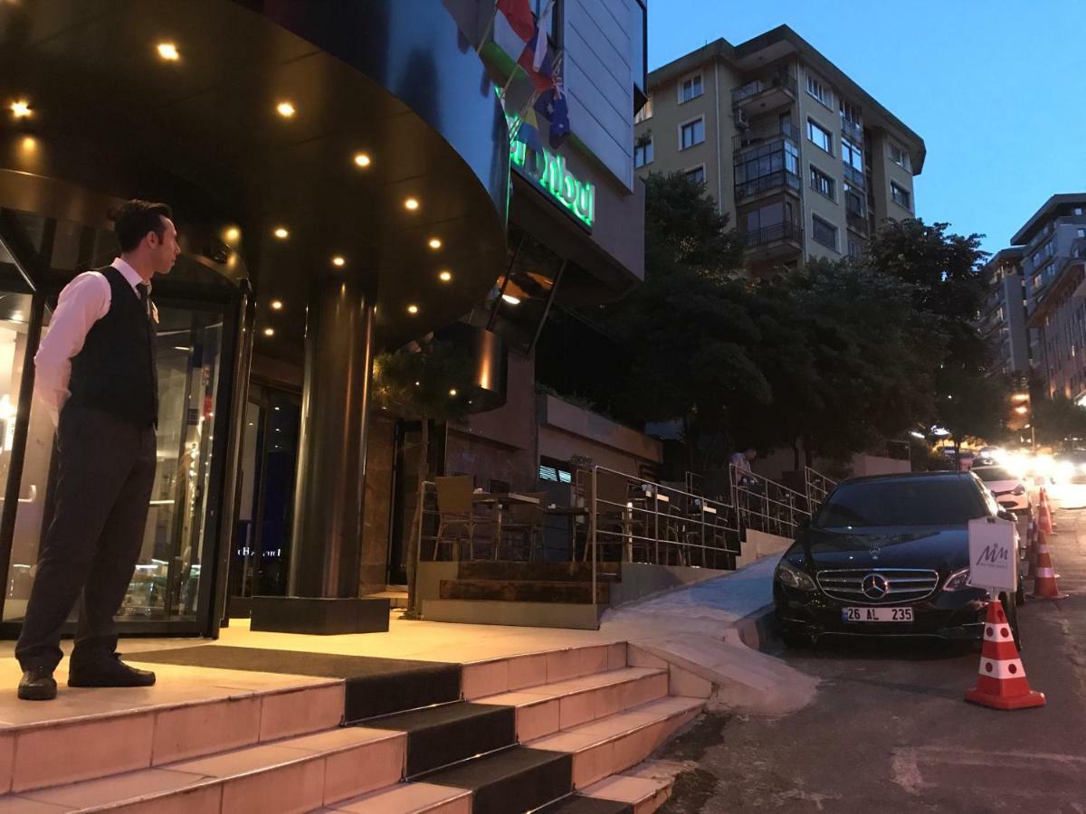 Mim Hotel