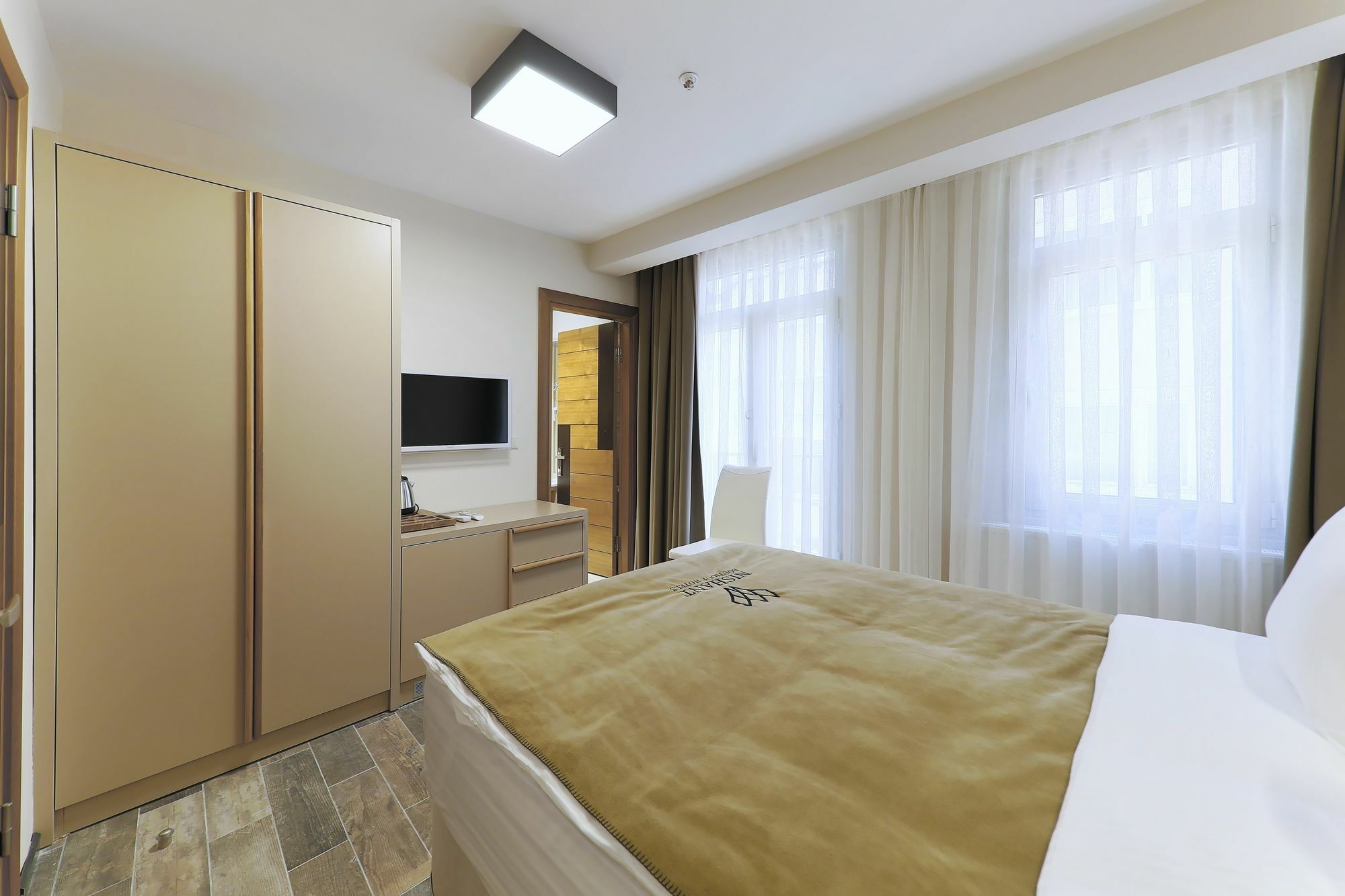 Nishant Hotel Hotel