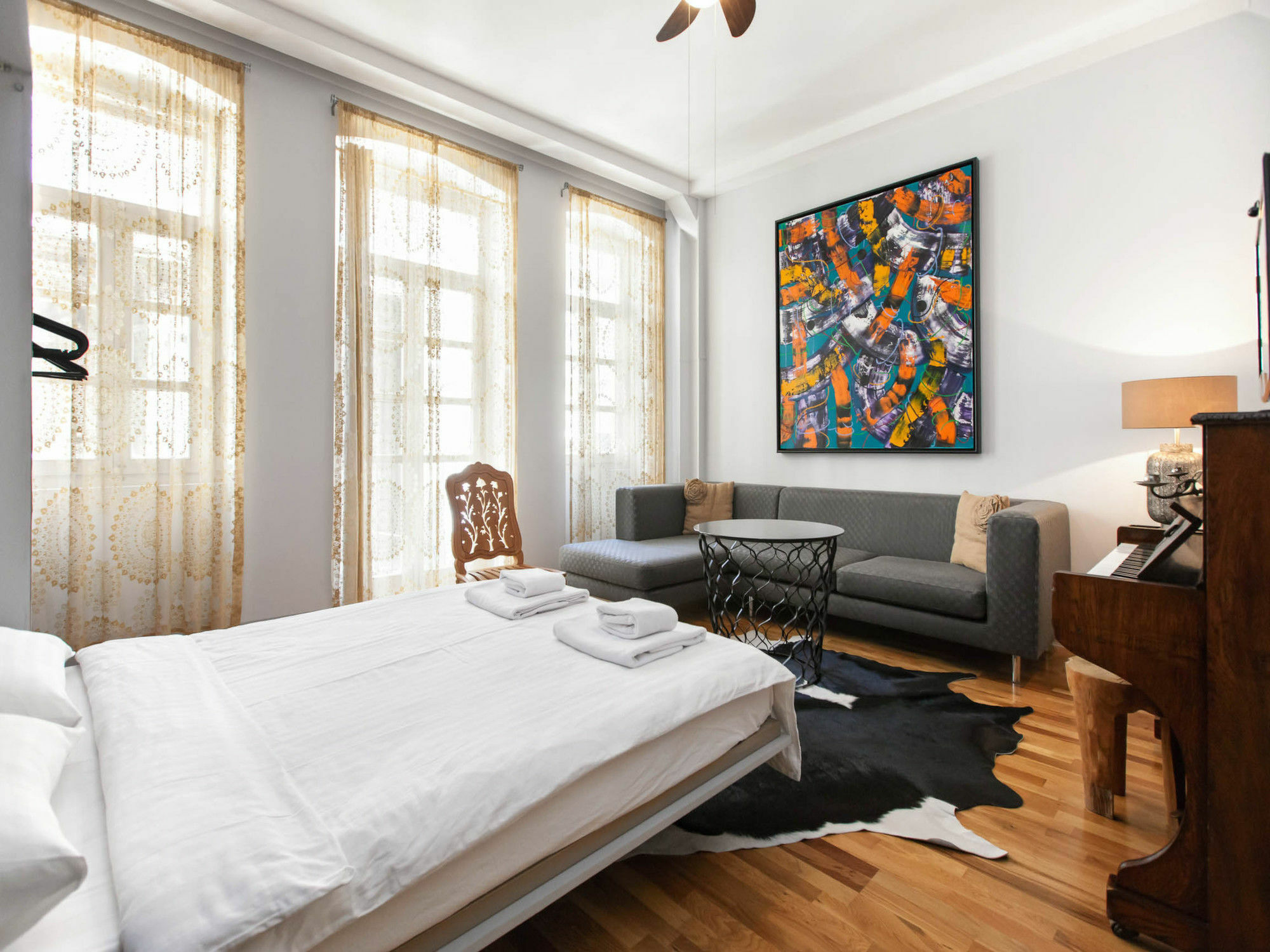 Chiconomy Apartment