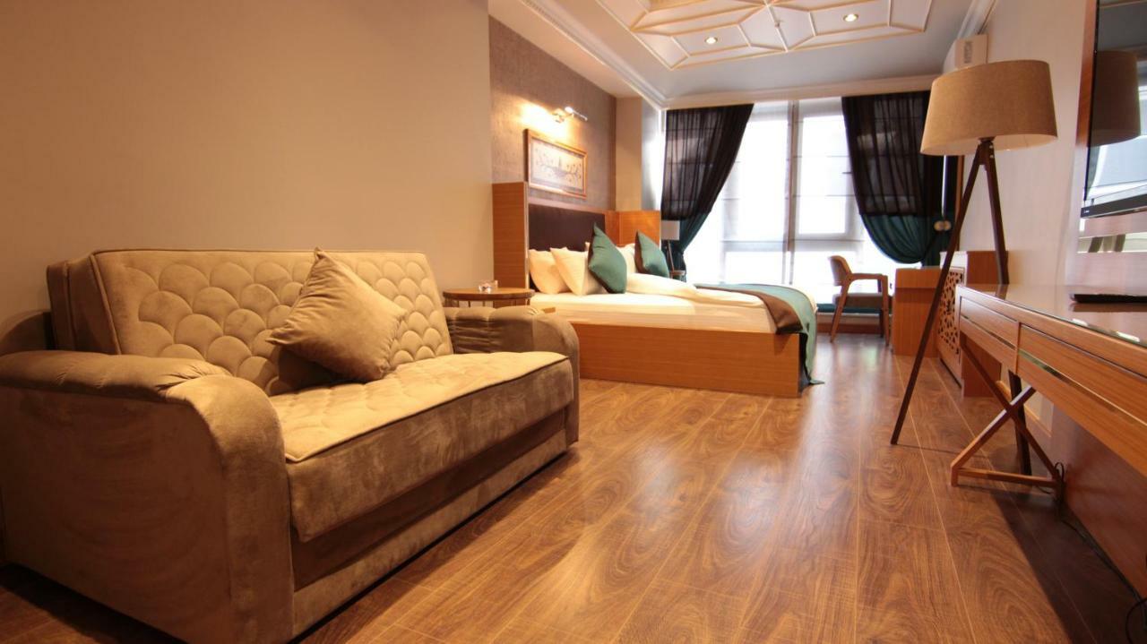 Sefa-i Huerrem House 2*