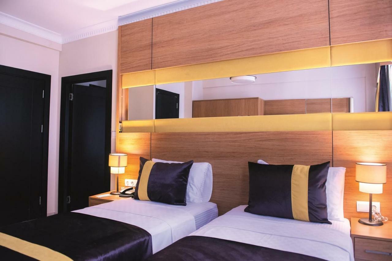 Hotel Karamans Sirkeci 2*