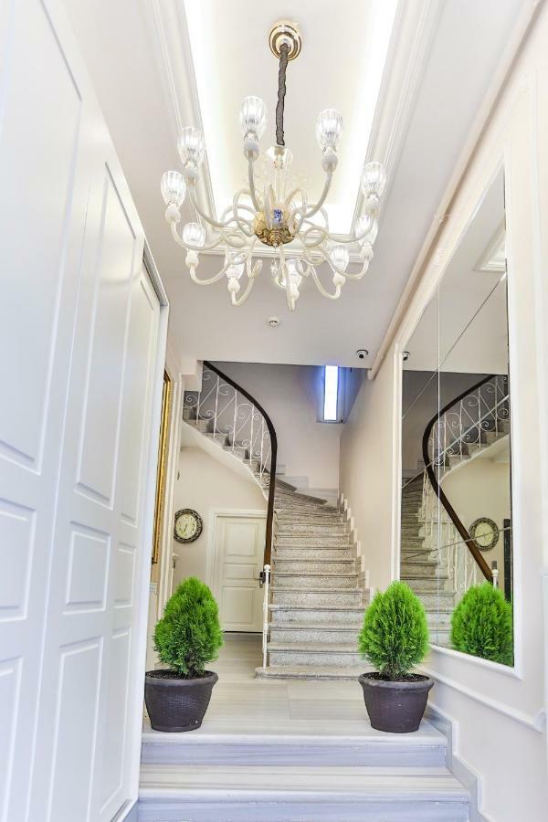 Hanende Hotel 2*