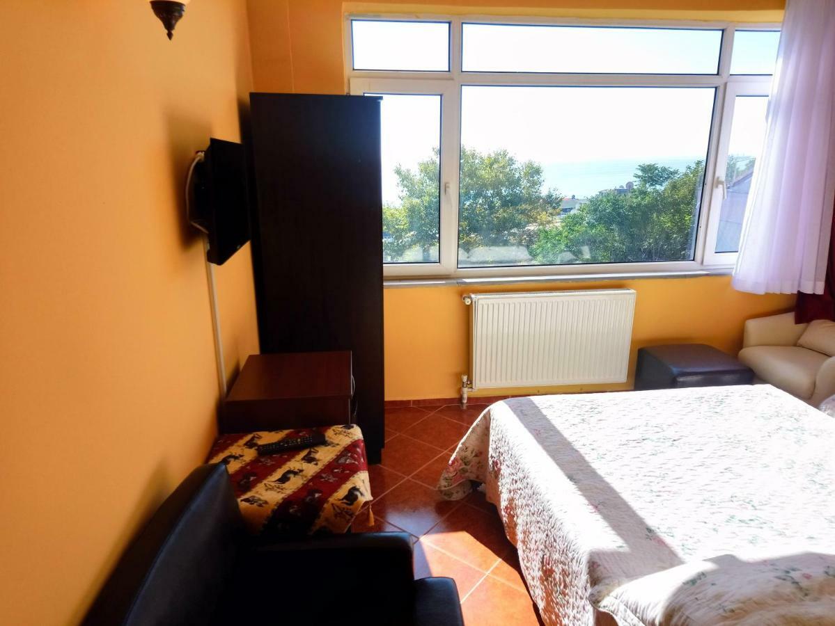 Cosmopolitan Park 3*
