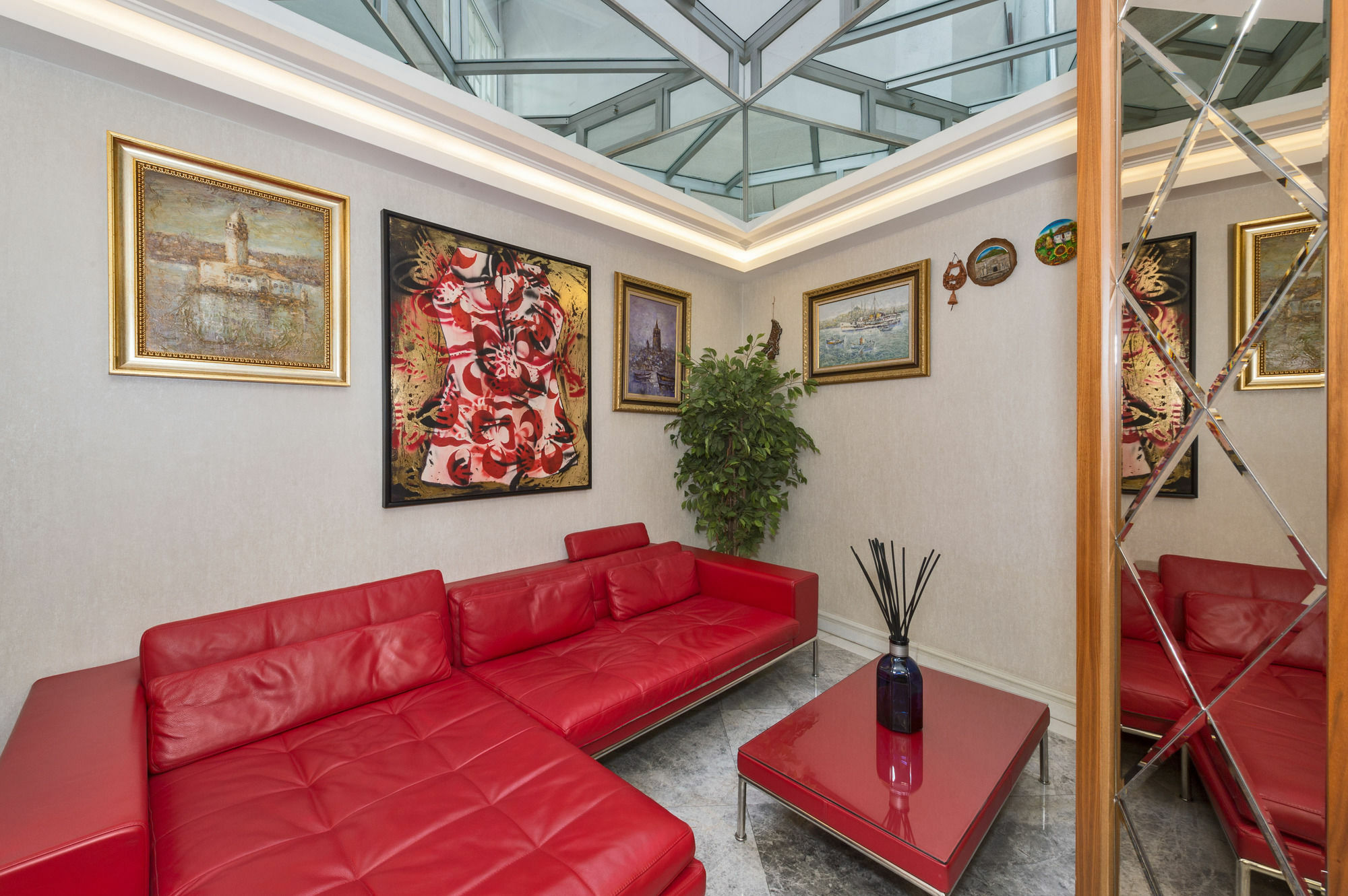 Otel Darkmen 3*