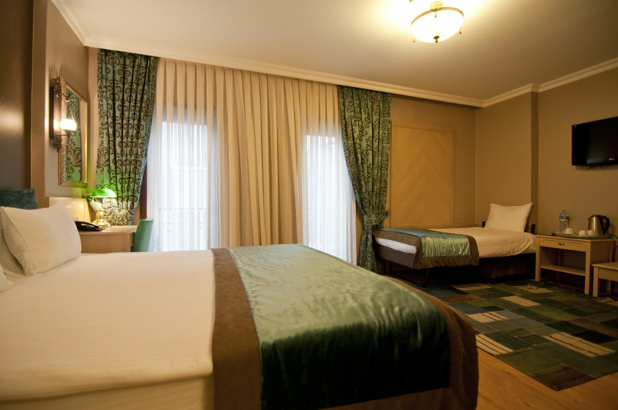 Hotel Seraglio &