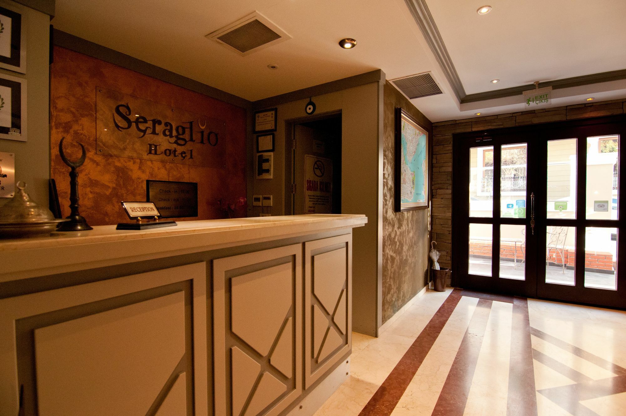 Seraglio & 3*