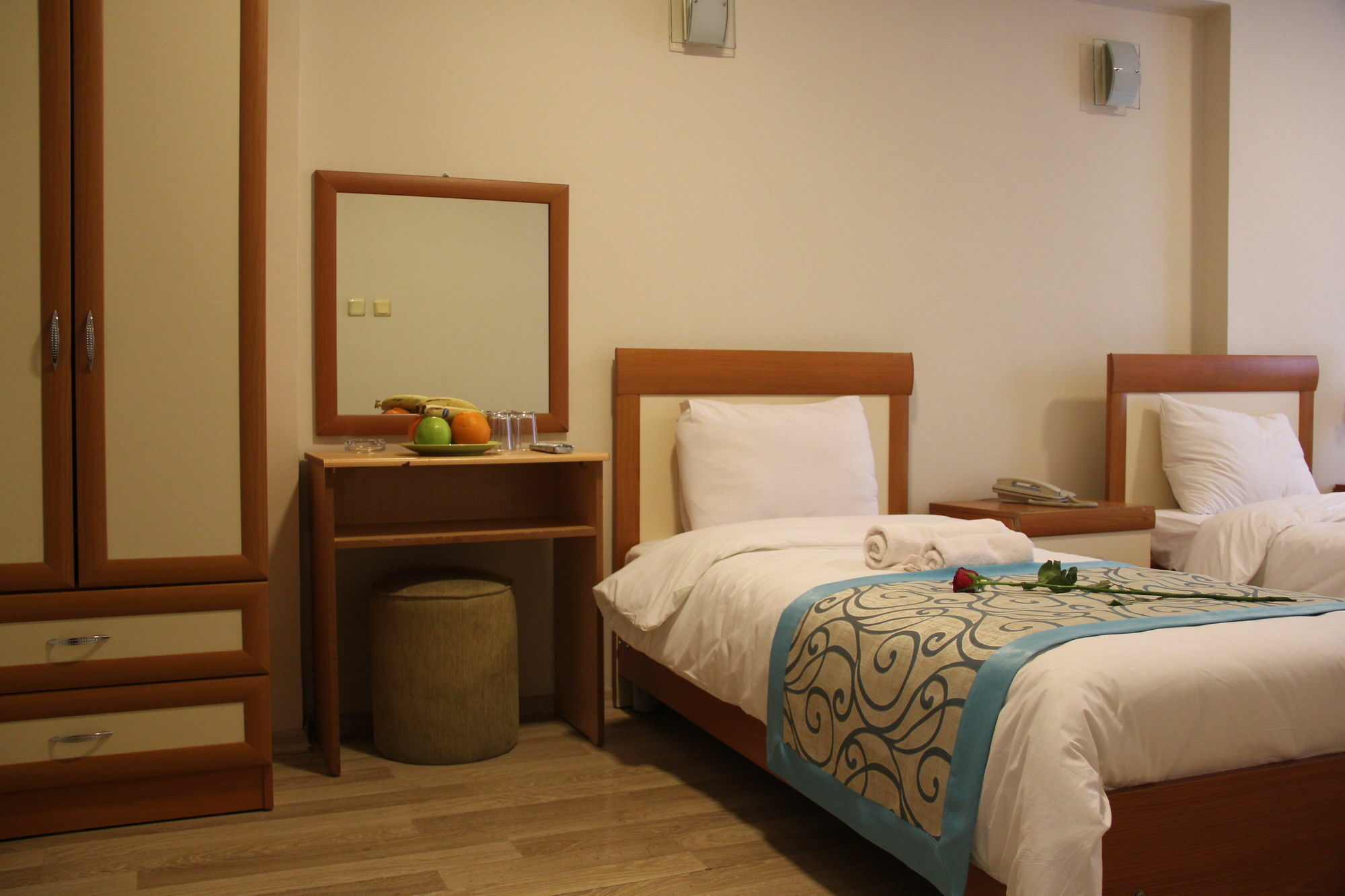 Sim Old Hotel