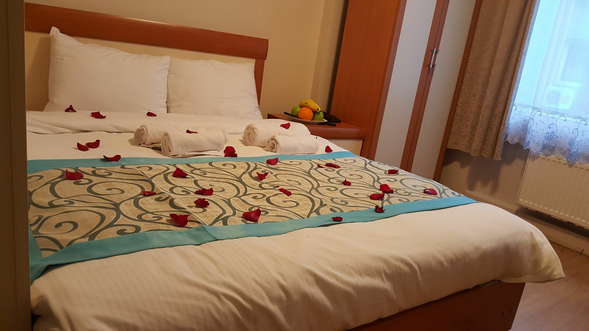 Hotel Sim Old