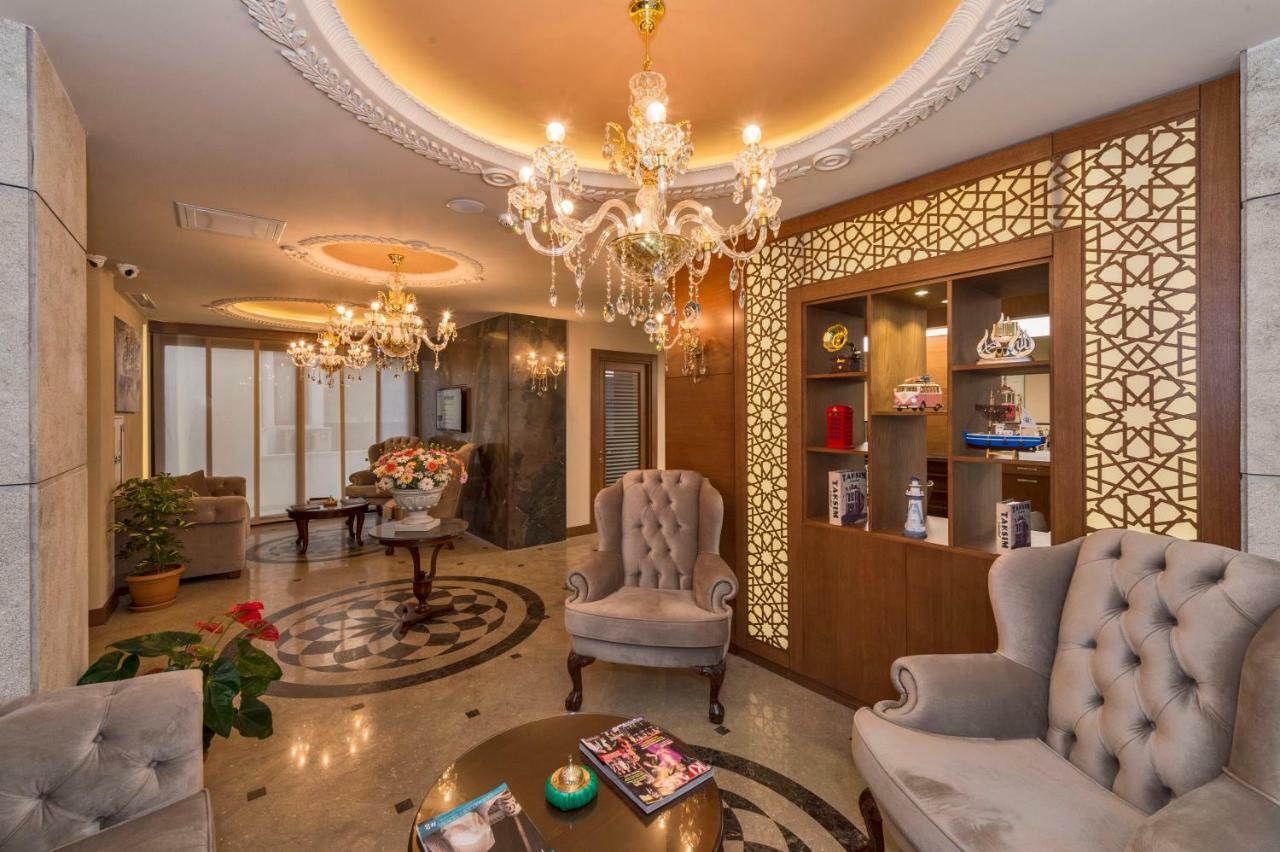 Viore Hotel 3*