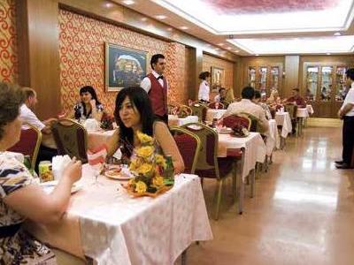 Linda Hotel