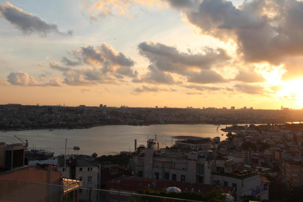 Tulip City Hotel & Spa - Istanbul Taksim Pera City Center 4*