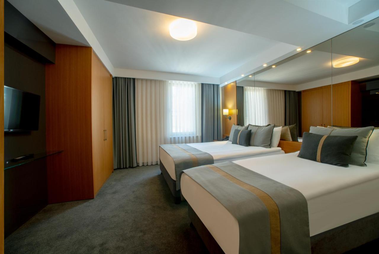 Tan - Special Category 4* Istambul