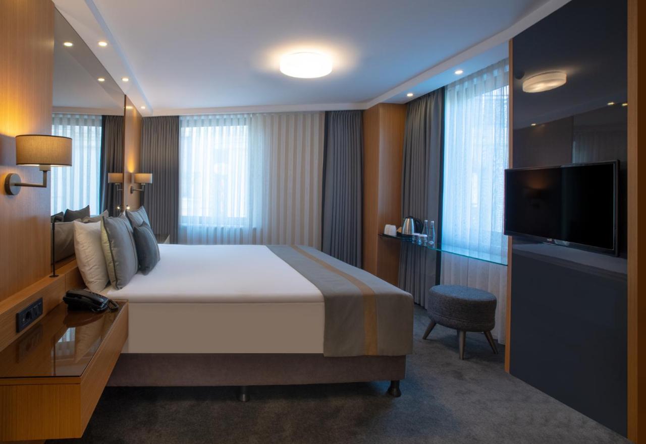 Tan - Special Category Hotel Istambul