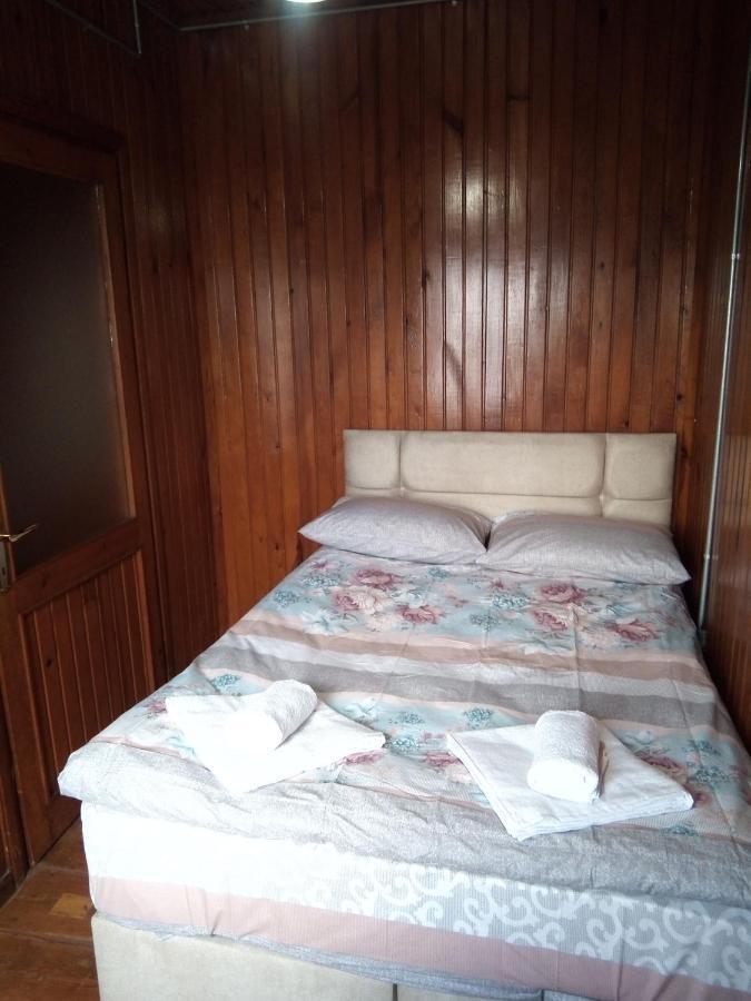 Mr Damien Aparthotel 2*