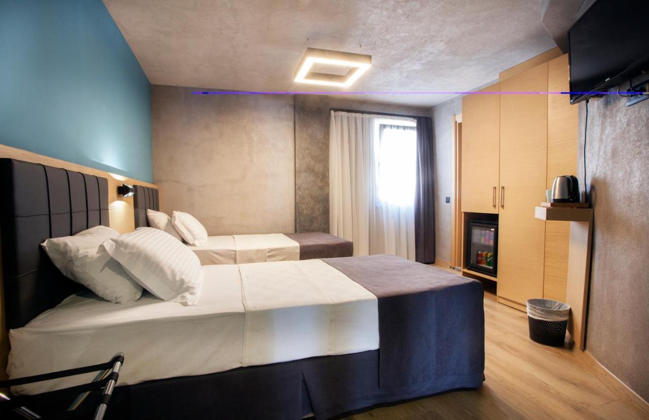 Hotel Red Stone 3*