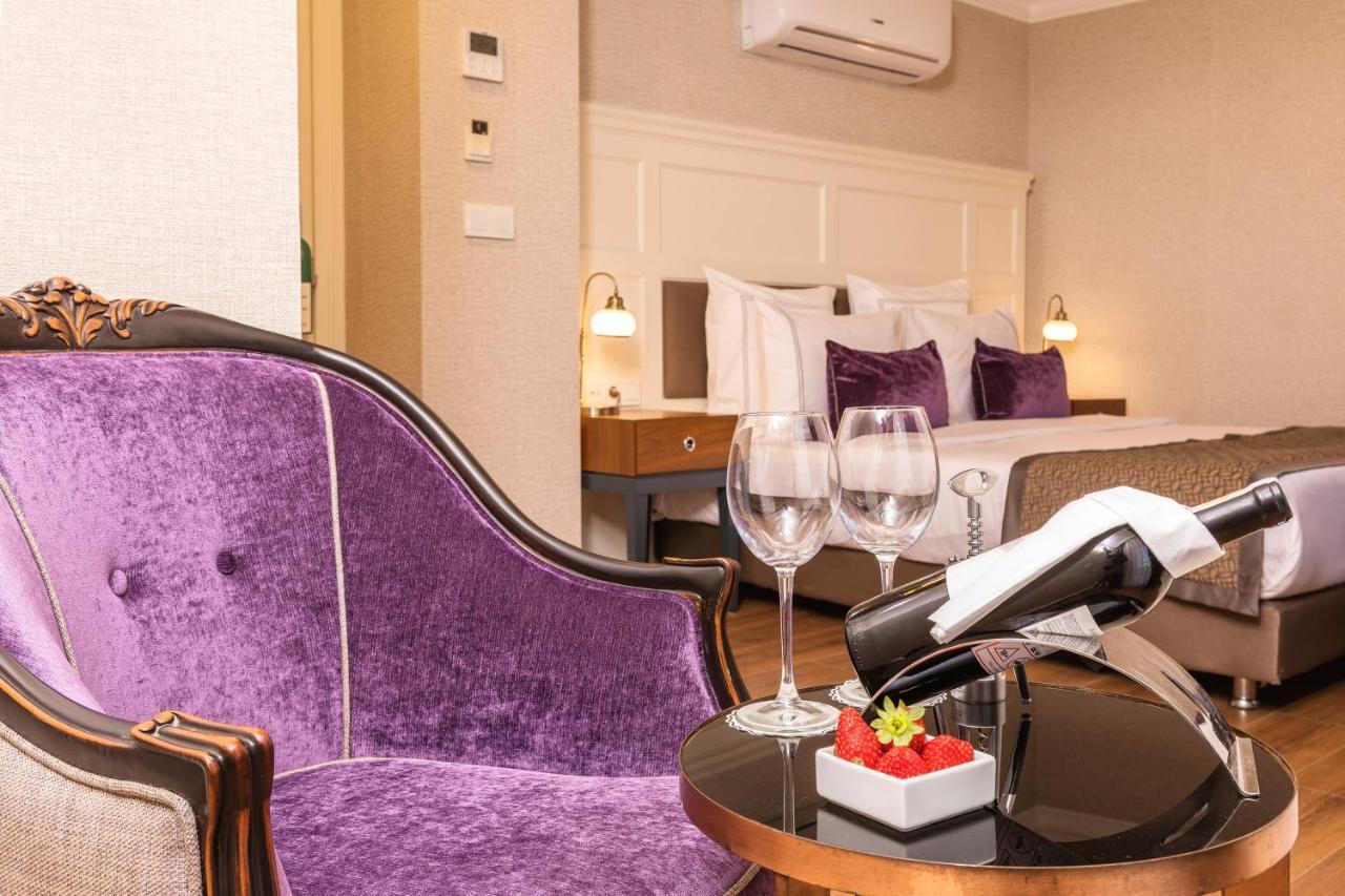 Meroddi La Porta Hotel