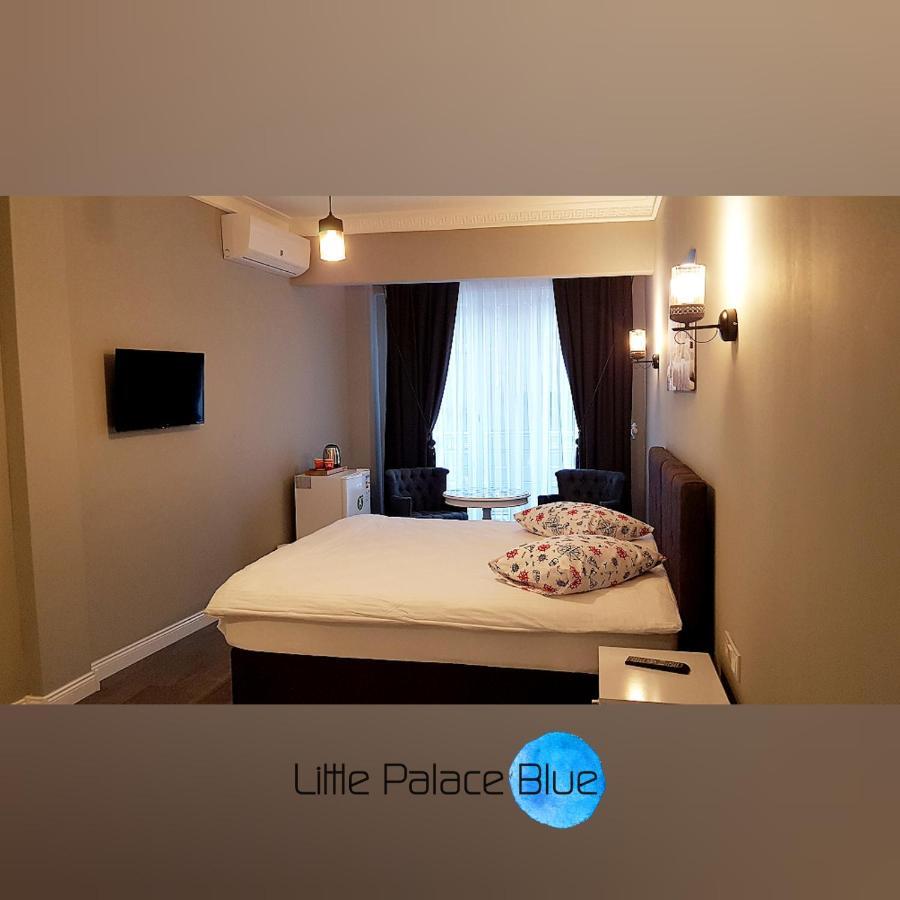 Little Palace Blue Hotel