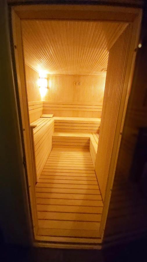 Sarnic Premier 4*