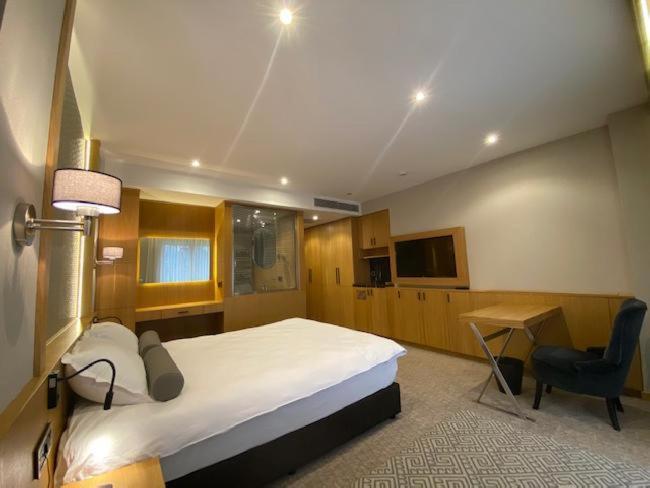 Hotel Bella