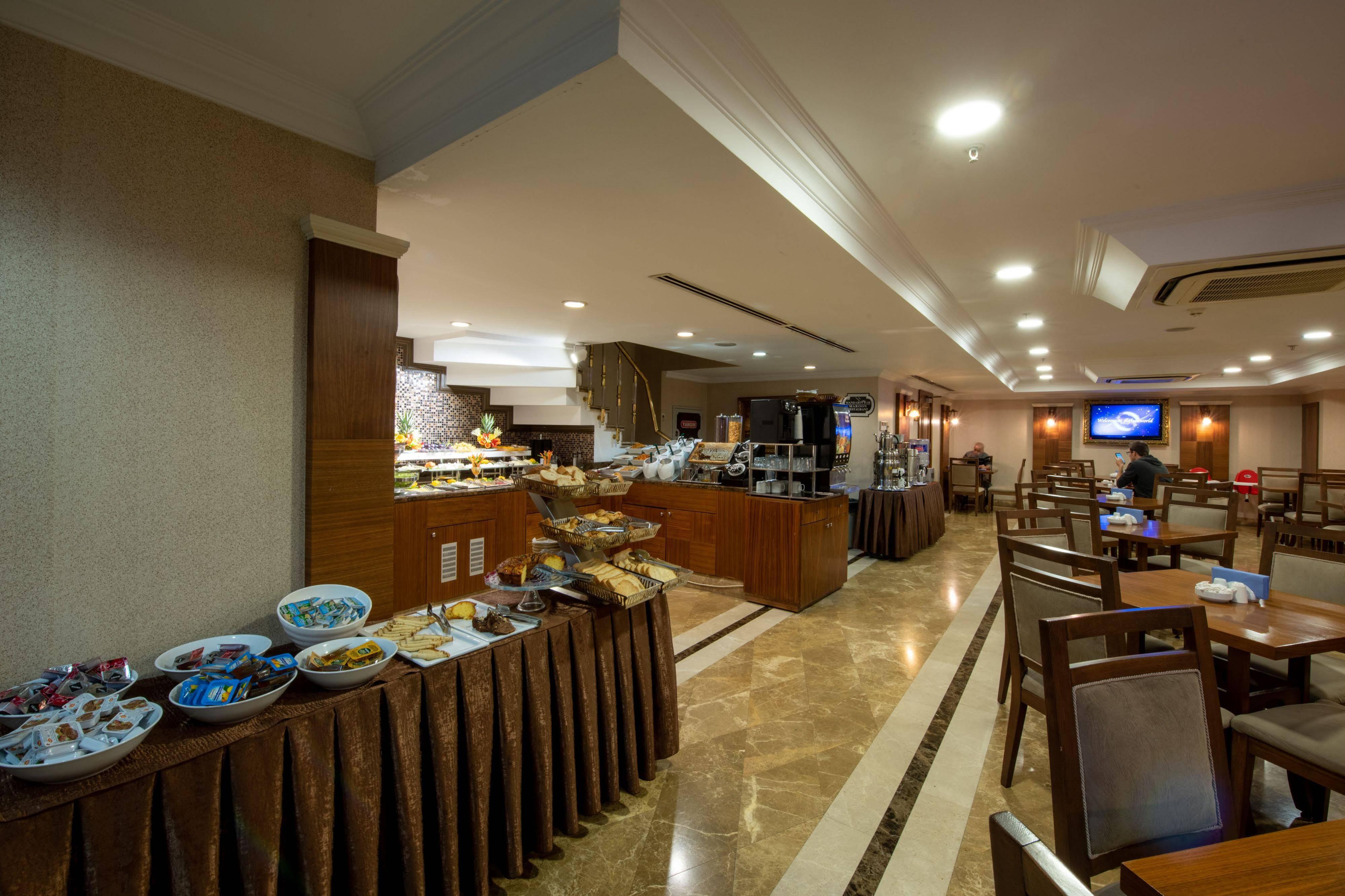 Nova Plaza Taksim Square Hotel 4*